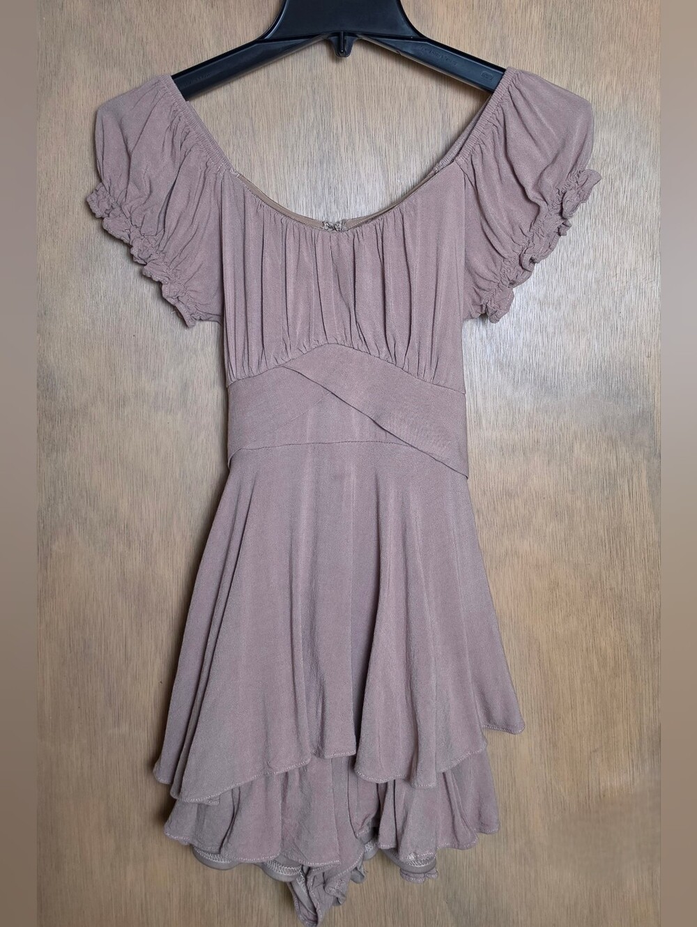 Altar'd State Haisley Double Layered Romper Puff Sleeve Tiered Dusty Mauve Med